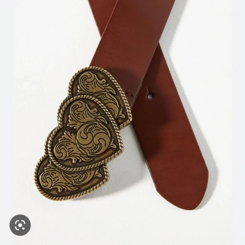 Anthropologie heart buckle belt new with tags